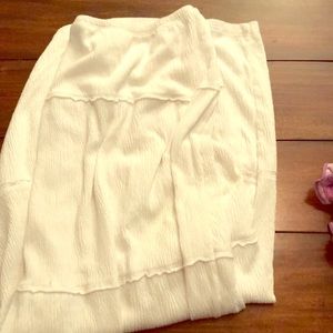 Used cotton white skirt